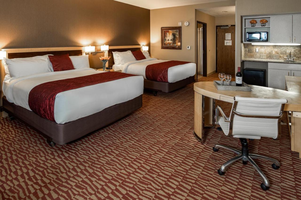 Lakeside Hotel Casino 오스체올라 외부 사진