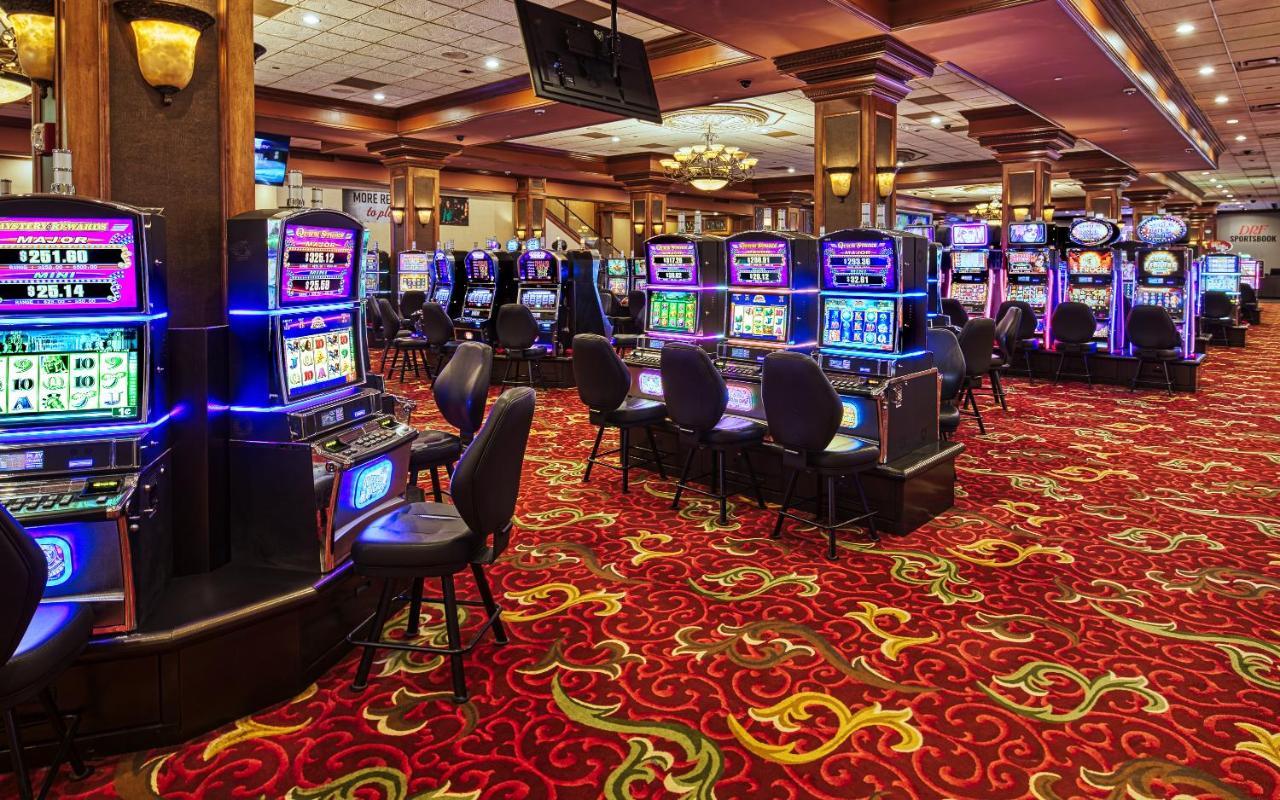 Lakeside Hotel Casino 오스체올라 외부 사진